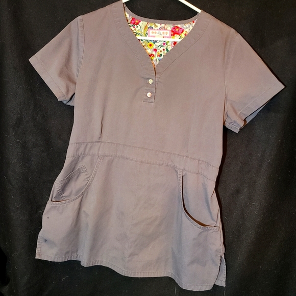 M Koi Scrub Top